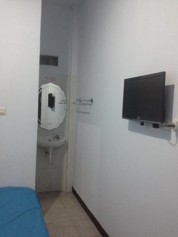 Wisma 88 Gorontalo Room photo